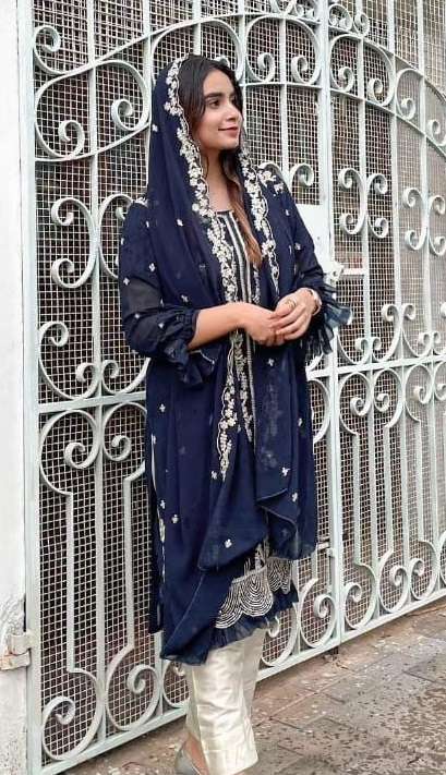 D.NO. : 1005 OPen Pic by Agah